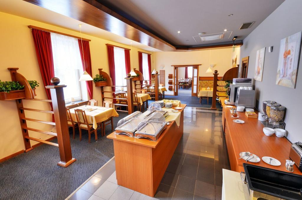 Hotel Filipinum Jablonné nad Orlicí Eksteriør billede