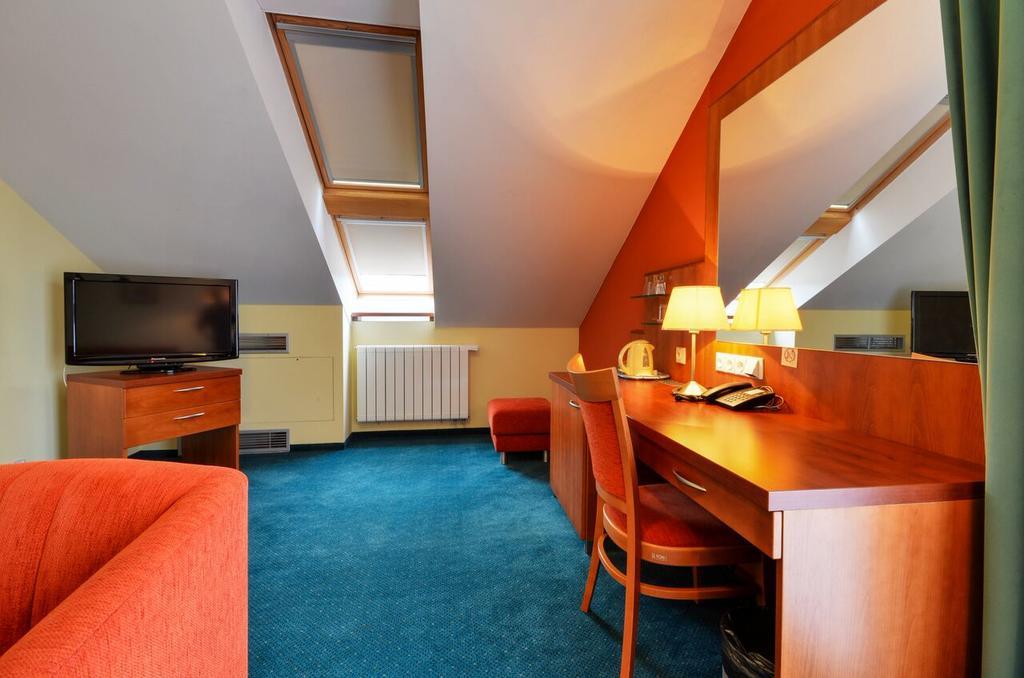 Hotel Filipinum Jablonné nad Orlicí Værelse billede